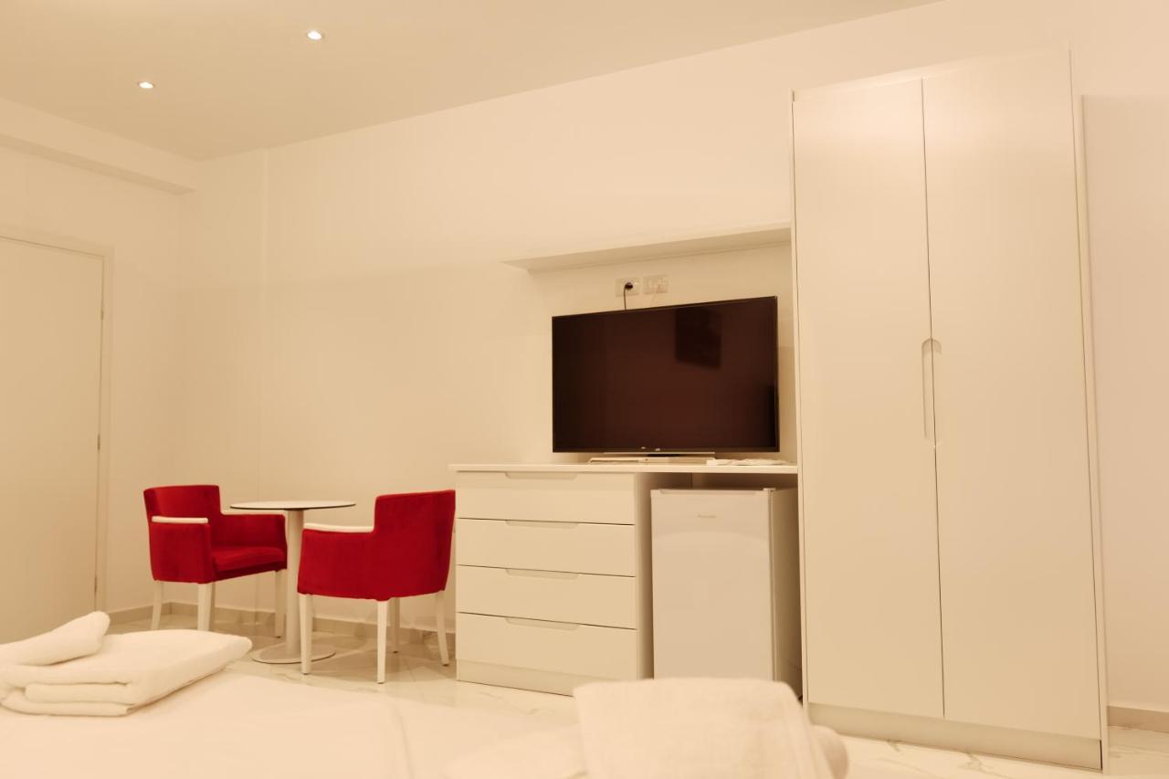 Lumi Hotel Sarande Exterior photo